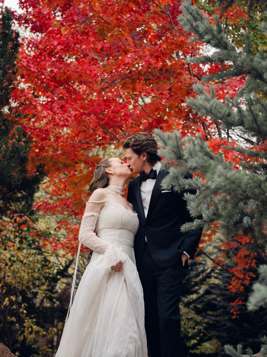 Storybook Autumn Wedding Edited with REFINED x Tec Petaja Presets